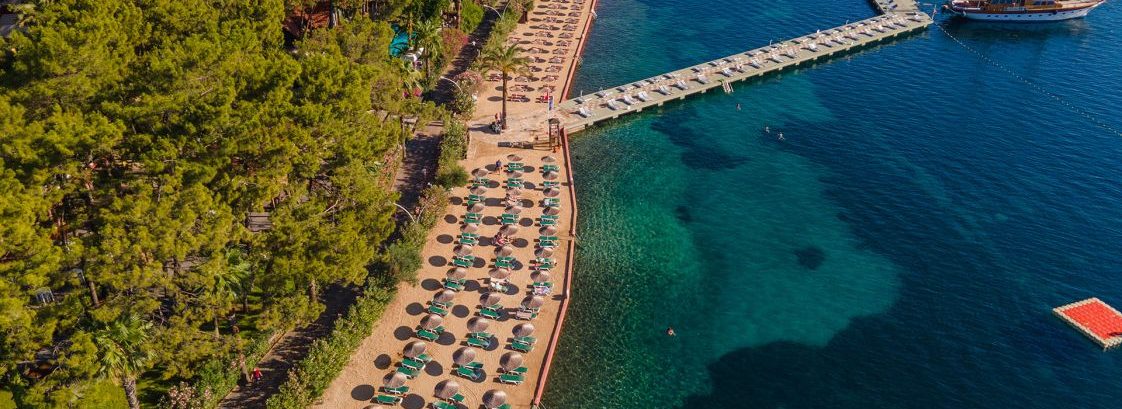 Club Marmaris Palace Havuzlar ve Sahil